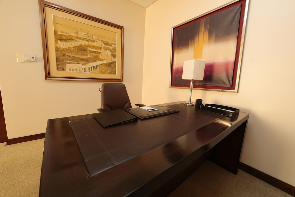 Crowne Plaza Asuncion 45/73