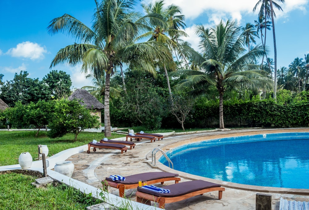 Filao Beach Resort by Sansi 8/60