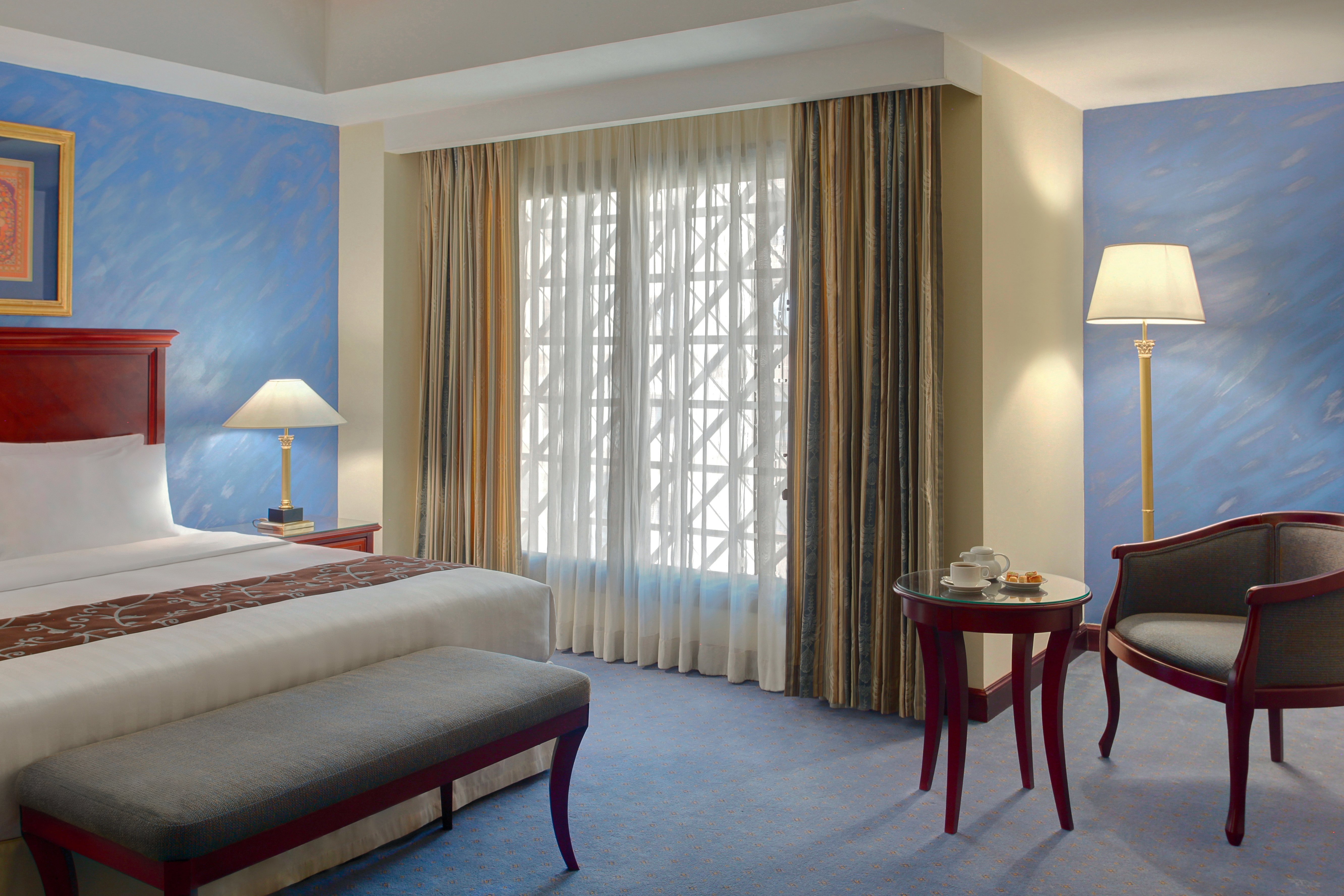 Ambassador, Suite
