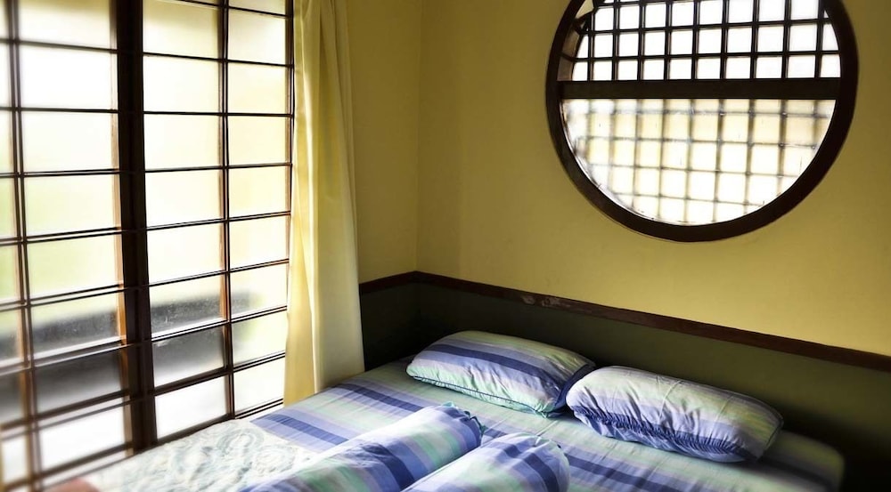 Villa Kota Bunga Ade 15/50