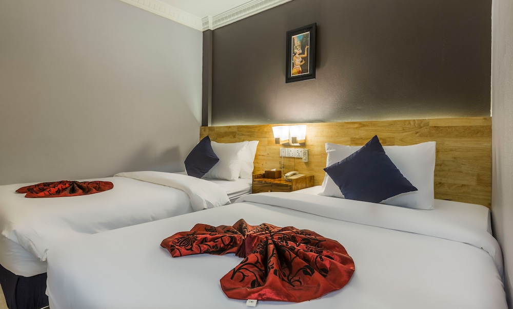 Standard, Twin Beds, No Window، Pacific Hotel 3/10