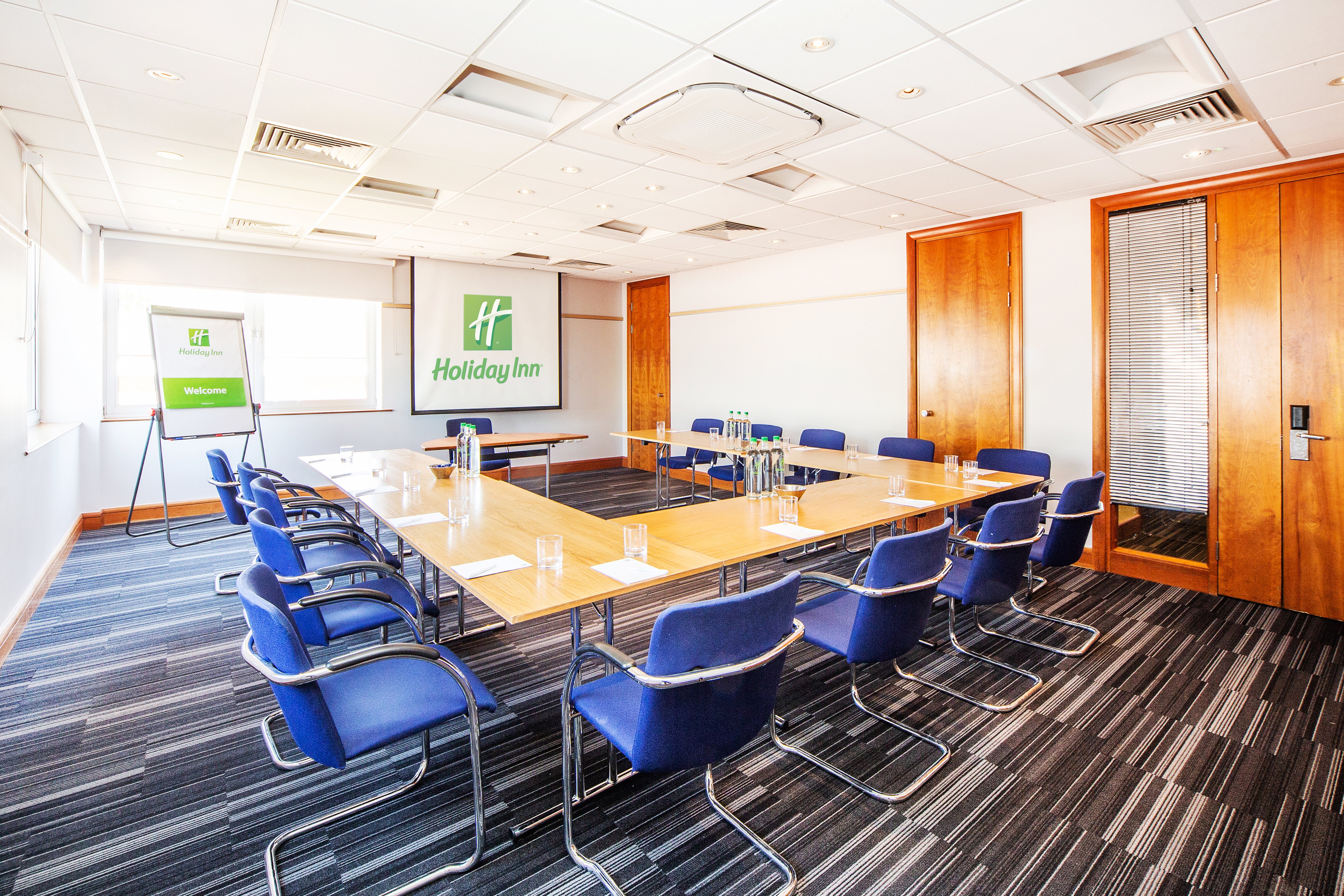 Holiday Inn Reading South M4 Jct11 74/81