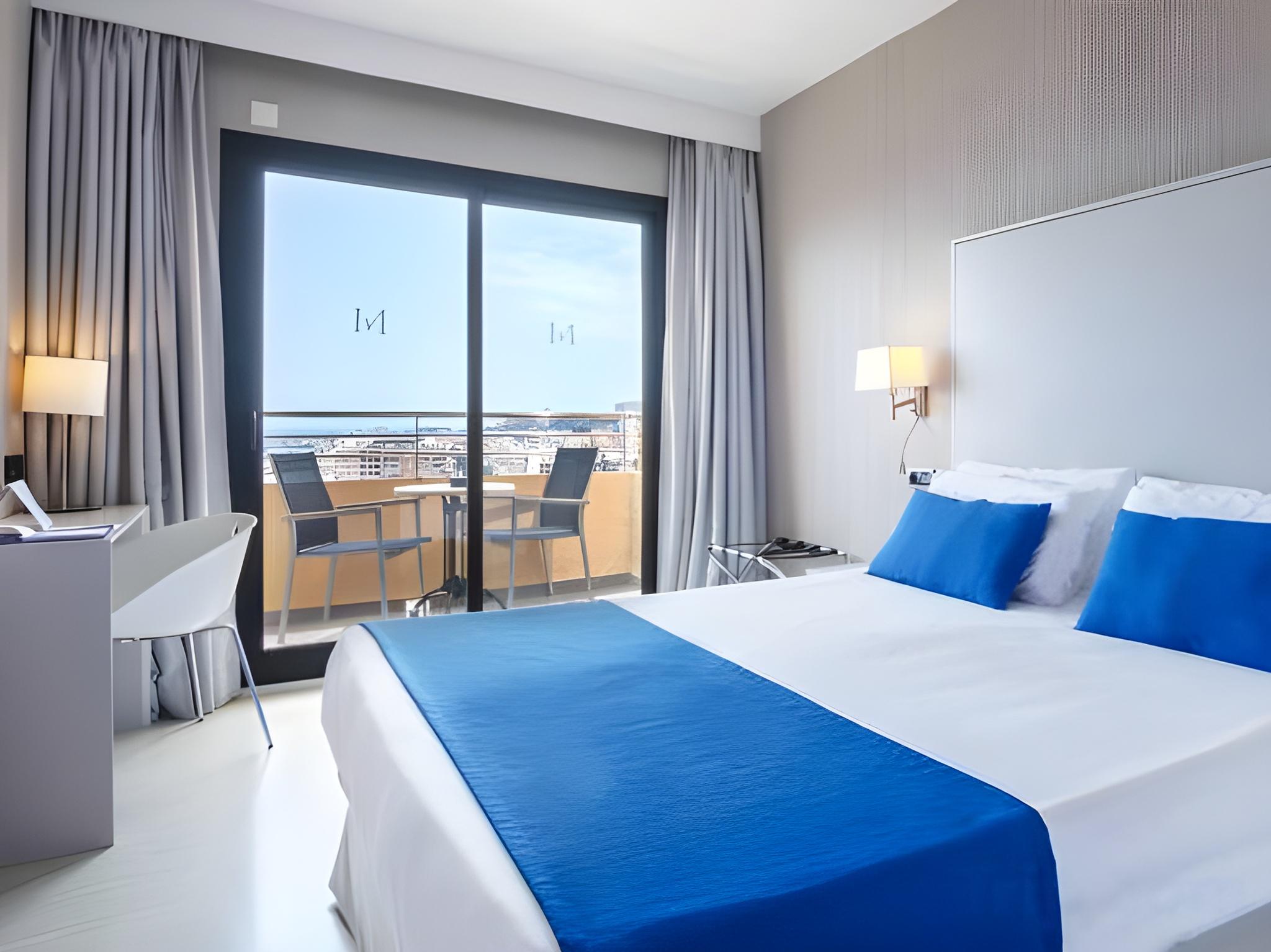 Urban, Double Bed, with View, Balcony