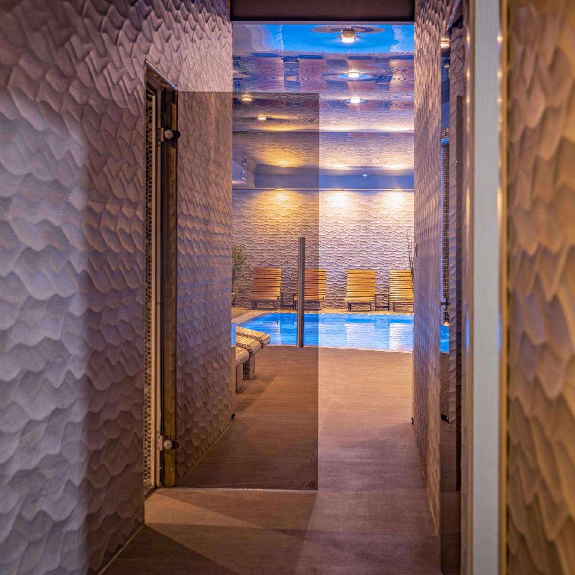 Laki Hotel & Spa 24/50