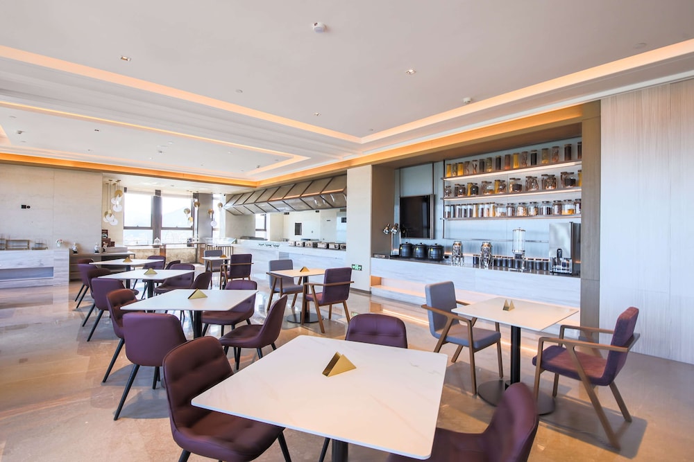 Howard Johnson by Wyndham Longxiang Hotel Ningbo 23/31