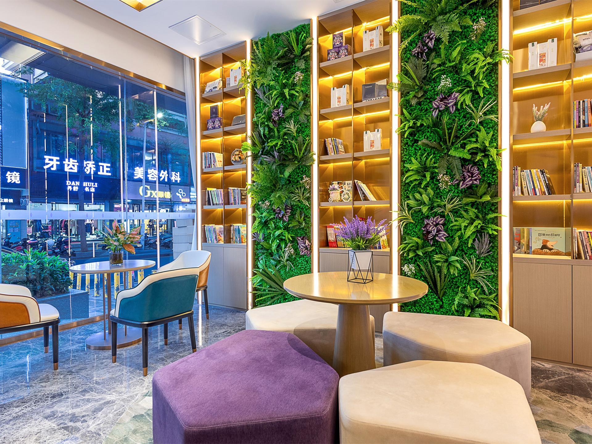 Lavande Hotel (Zhongshan Lihe Plaza) 39/44