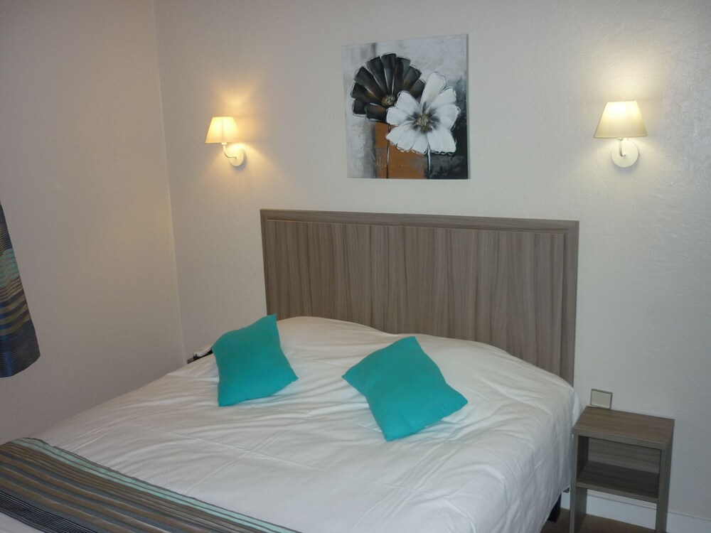 Sure Hotel by Best Western Saintes 24/63
