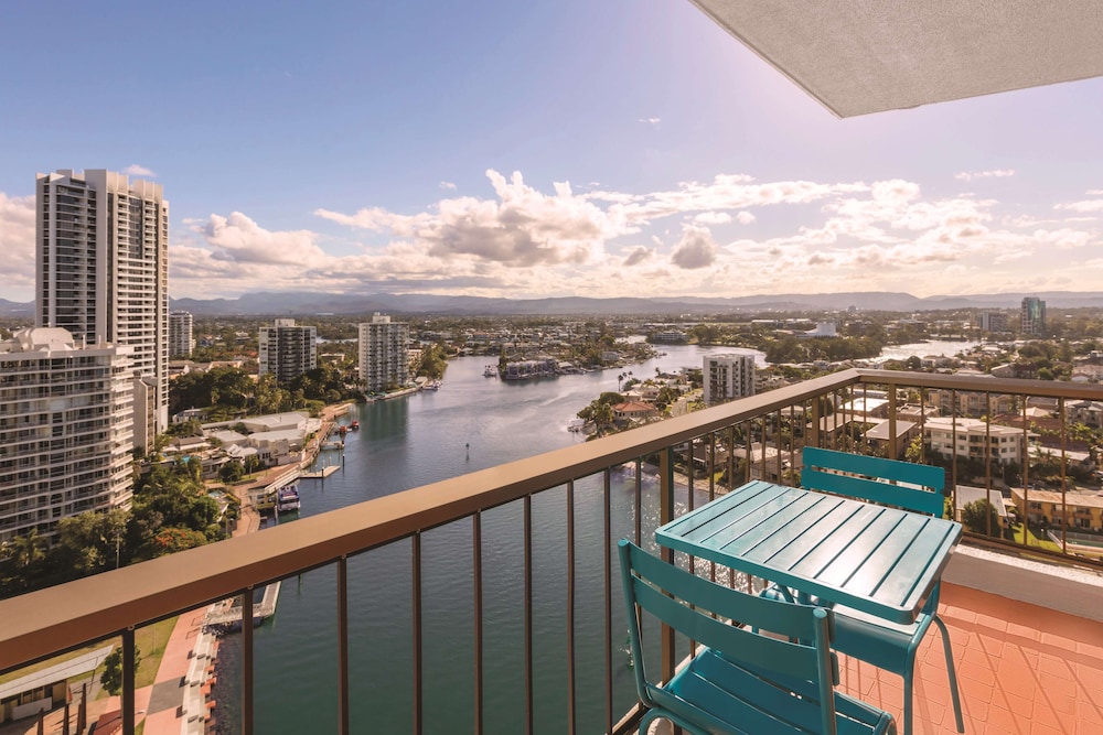 Vibe Hotel Gold Coast 55/66