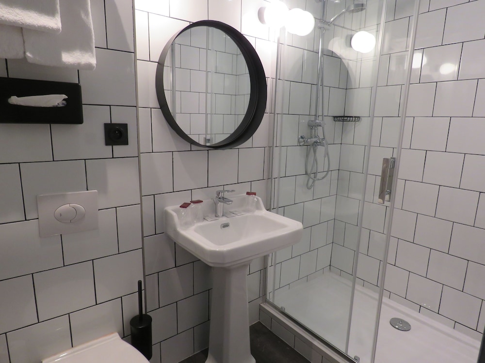 Hotel Bristol Reims 19/38