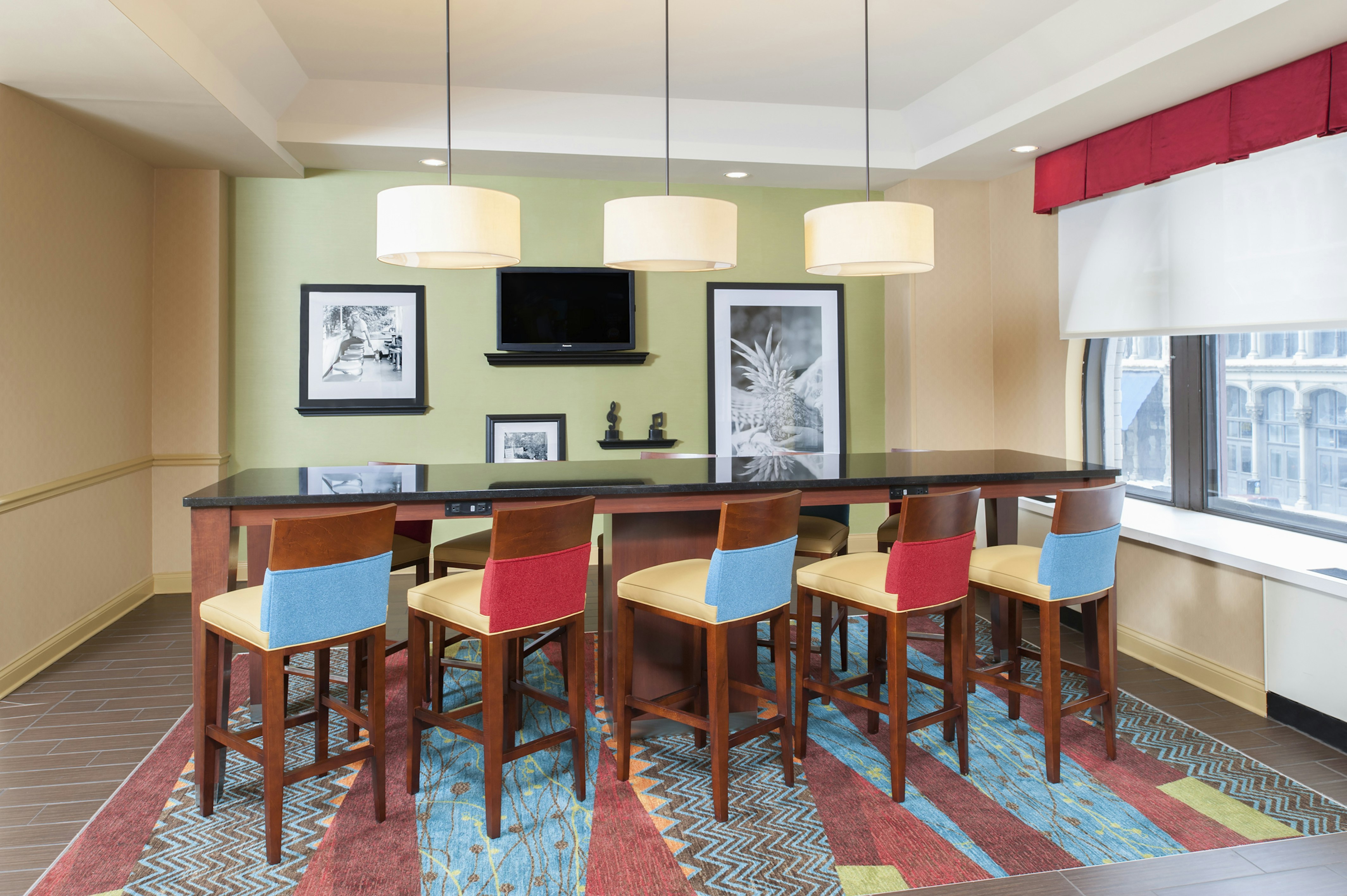 Hampton Inn Indianapolis Downtown Across From Circle Centre 57/75