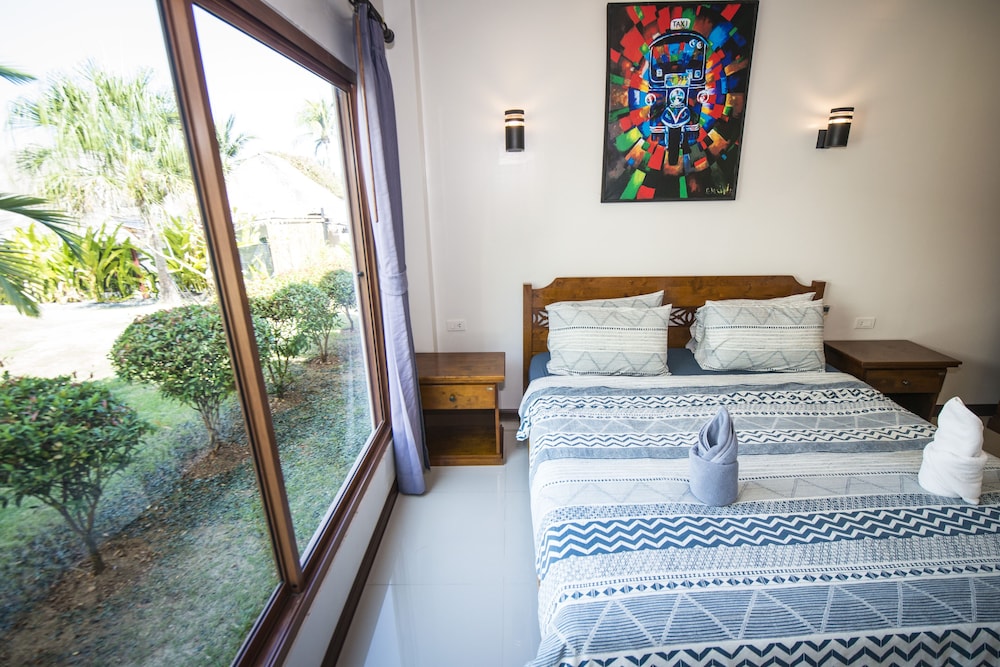 Serenity Resort 12/69