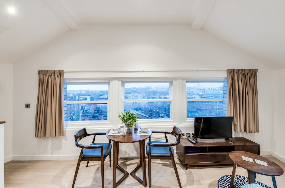 Terlon Apartments 40/53
