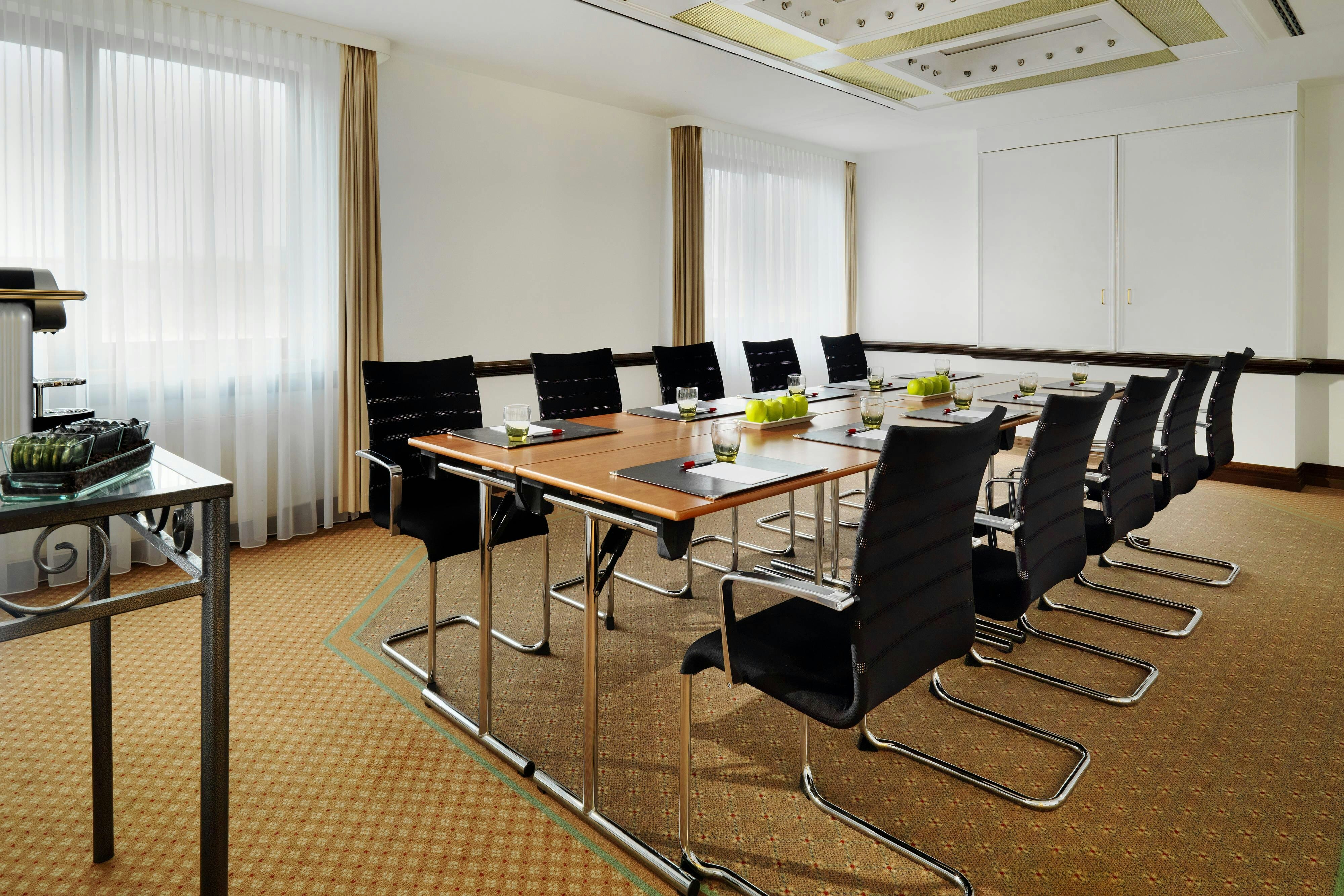 Stuttgart Marriott Hotel Sindelfingen 21/25