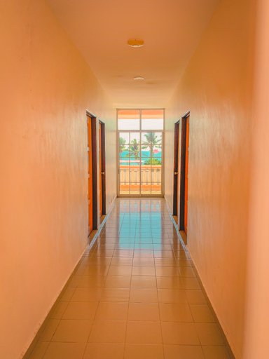 Amzar Motel Cenang 7/11