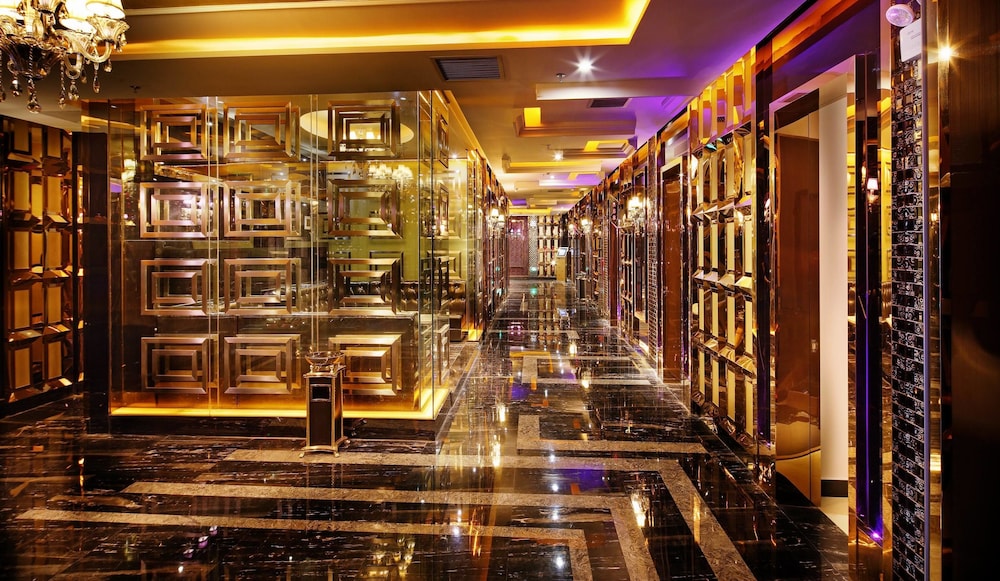 Guangzhou Clayton Hotel 40/47