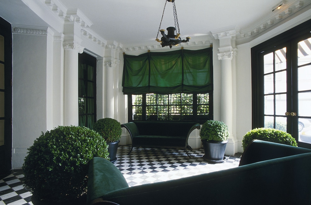 Le Dokhan's, Paris Arc de Triomphe, a Tribute Portfolio Hotel 32/37