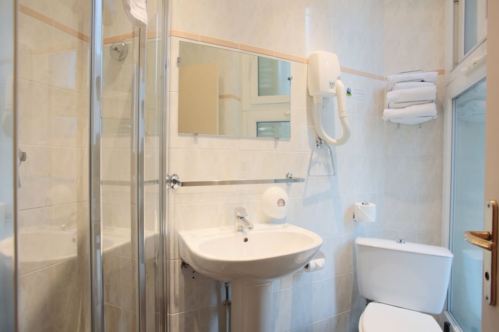 GRAND HOTEL DU LOIRET 42/46