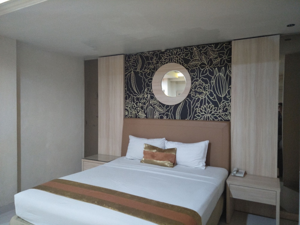 Grand Rosela Yogyakarta Hotel 25/74