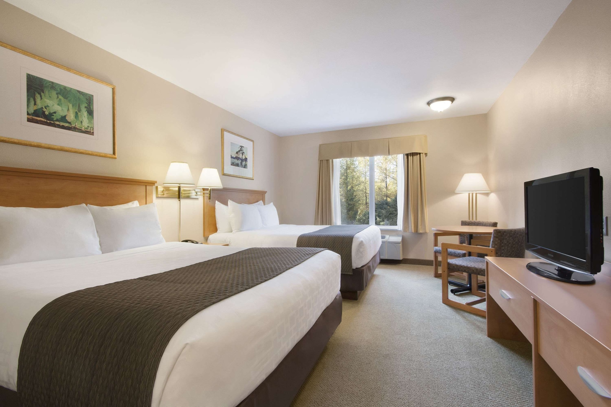Standard, 2 Queen Beds
