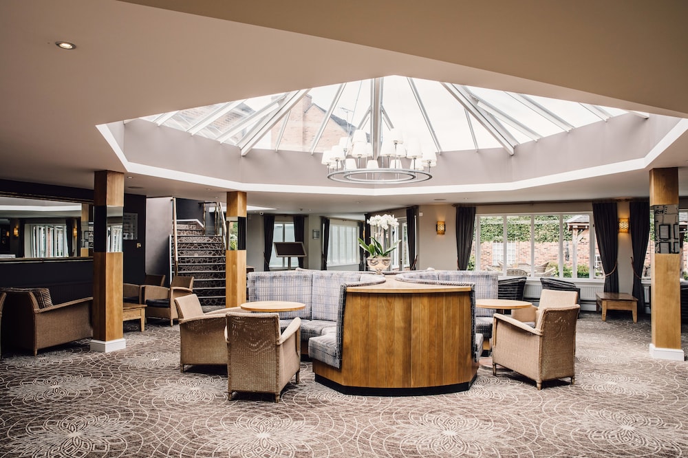 Manor House Hotel 3/48