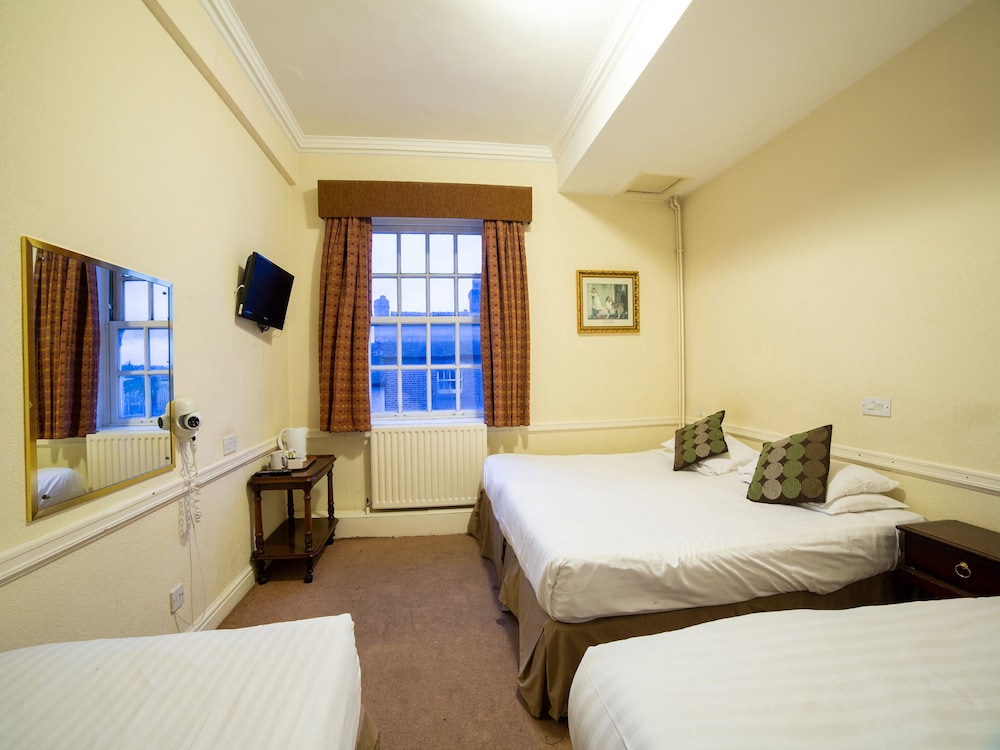 George Hotel Burslem Stoke-on-Trent 21/42