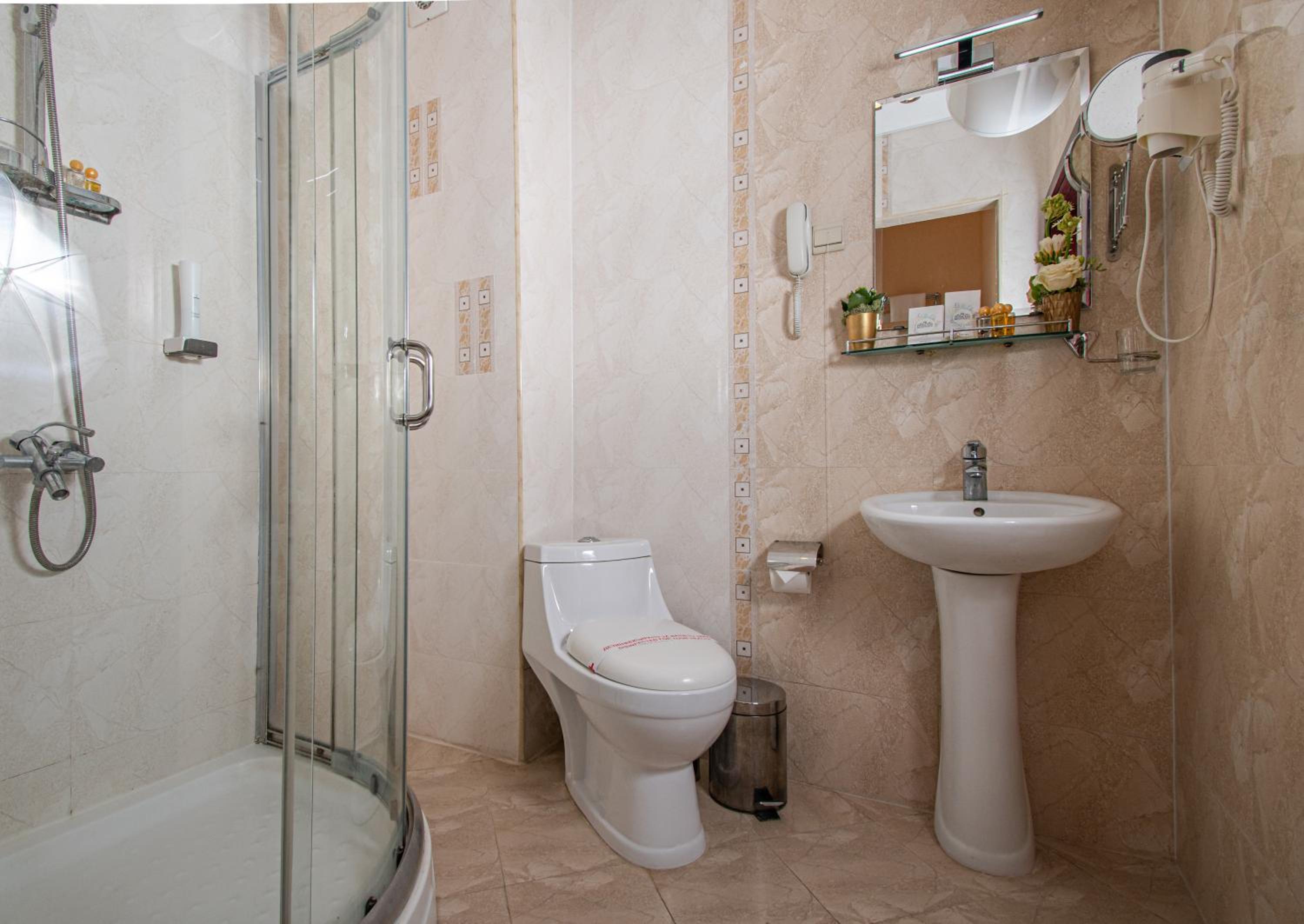 غرفة قياسية بسرير مزدوج بإطلالة على المتنزه، Princess Residence 5/9