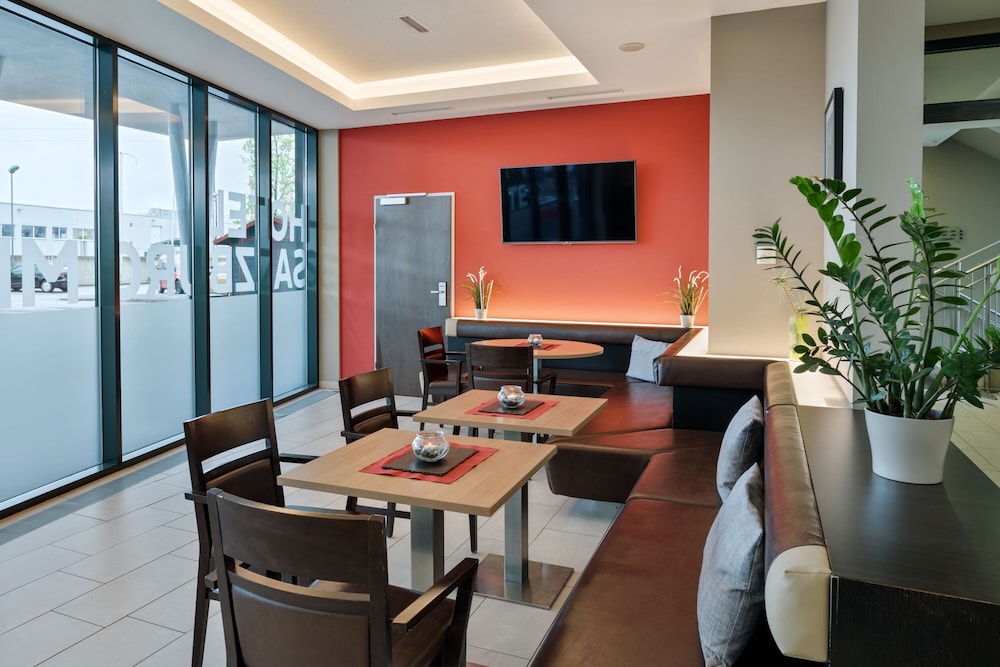 Four Points Flex by Sheraton Salzburg Messe 20/25