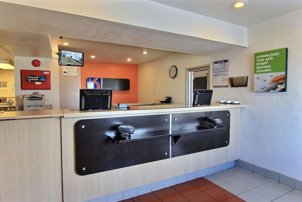 Motel6 Corpus Christi, TX - East - North Padre Island 10/58