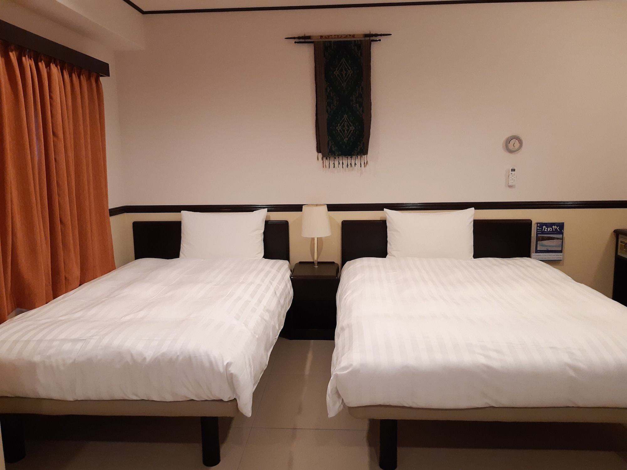 Family, 2 Double Beds, 2 Sofa