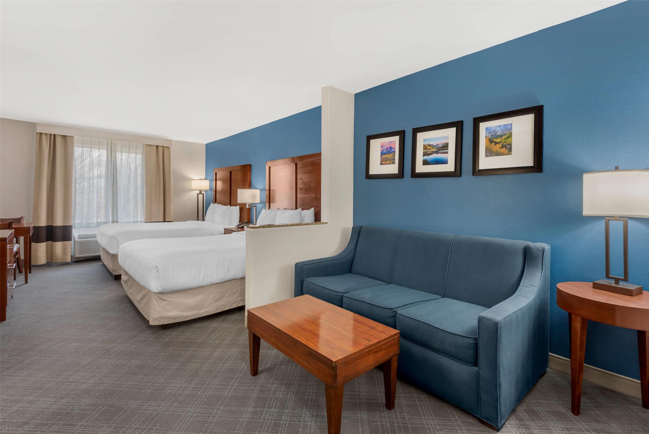 Comfort Inn and Suites Rifle 35/49