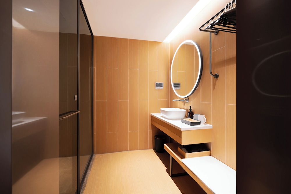 Ji Hotel Orchard (ex Innotel Hotel) 43/46