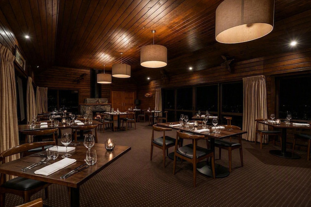 Tongariro Lodge 57/75