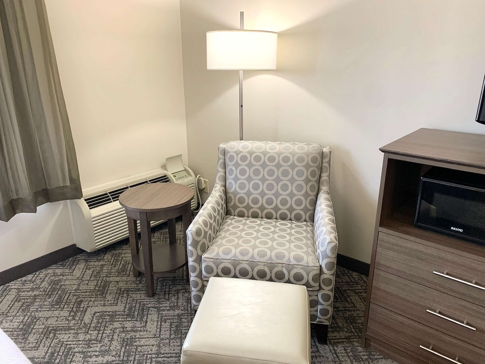 Best Western Plus Great Northern Inn 33/47