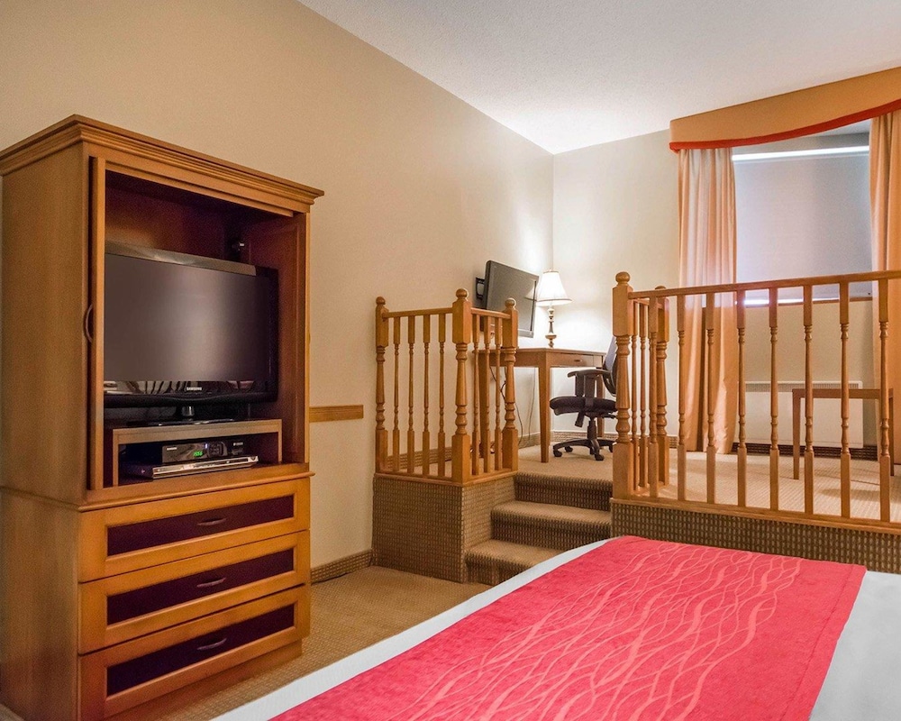 Comfort Inn Mont Laurier, QC 34/46