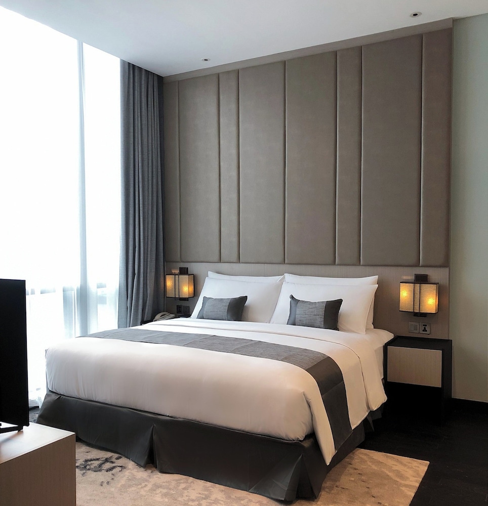 1 BEDROOM, EXECUTIVE