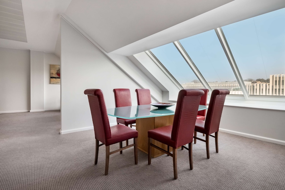 Radisson Blu Hotel Durham 73/86