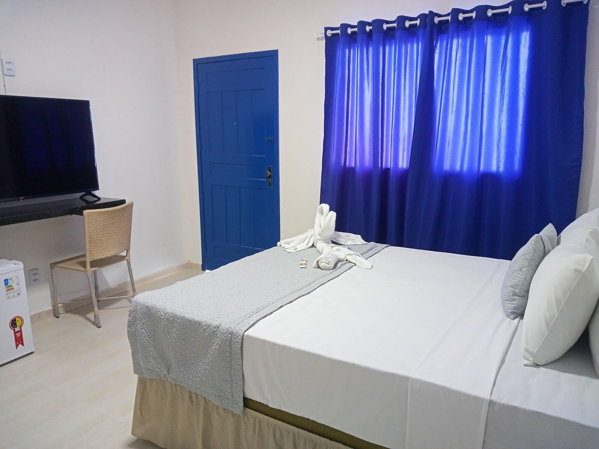 غرفة سوبيريور رباعية بشرفة، La Suite Praia 3/8