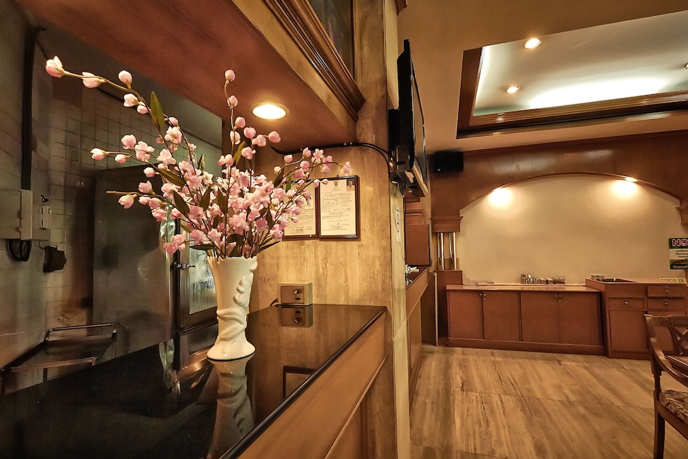Kosit Hotel Hatyai 54/66