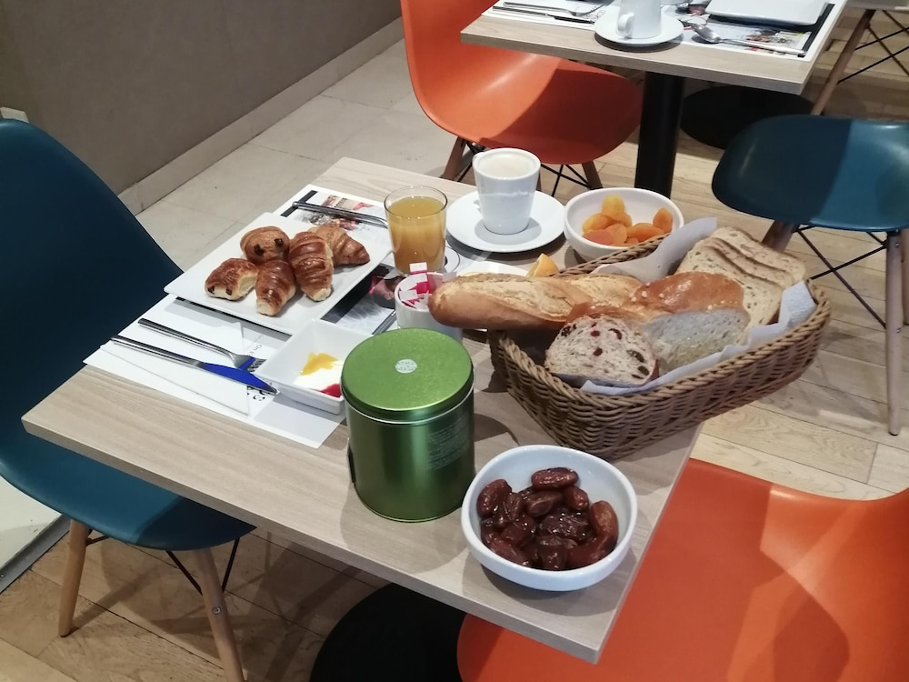 ibis Styles Bourg La Reine 31/50