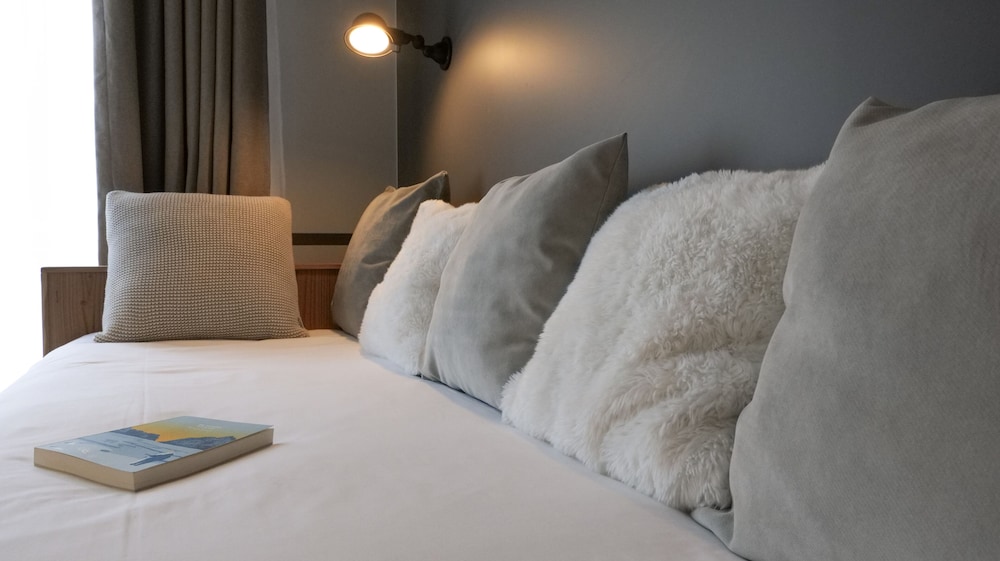 Plan B Hotel - Living Chamonix 63/71