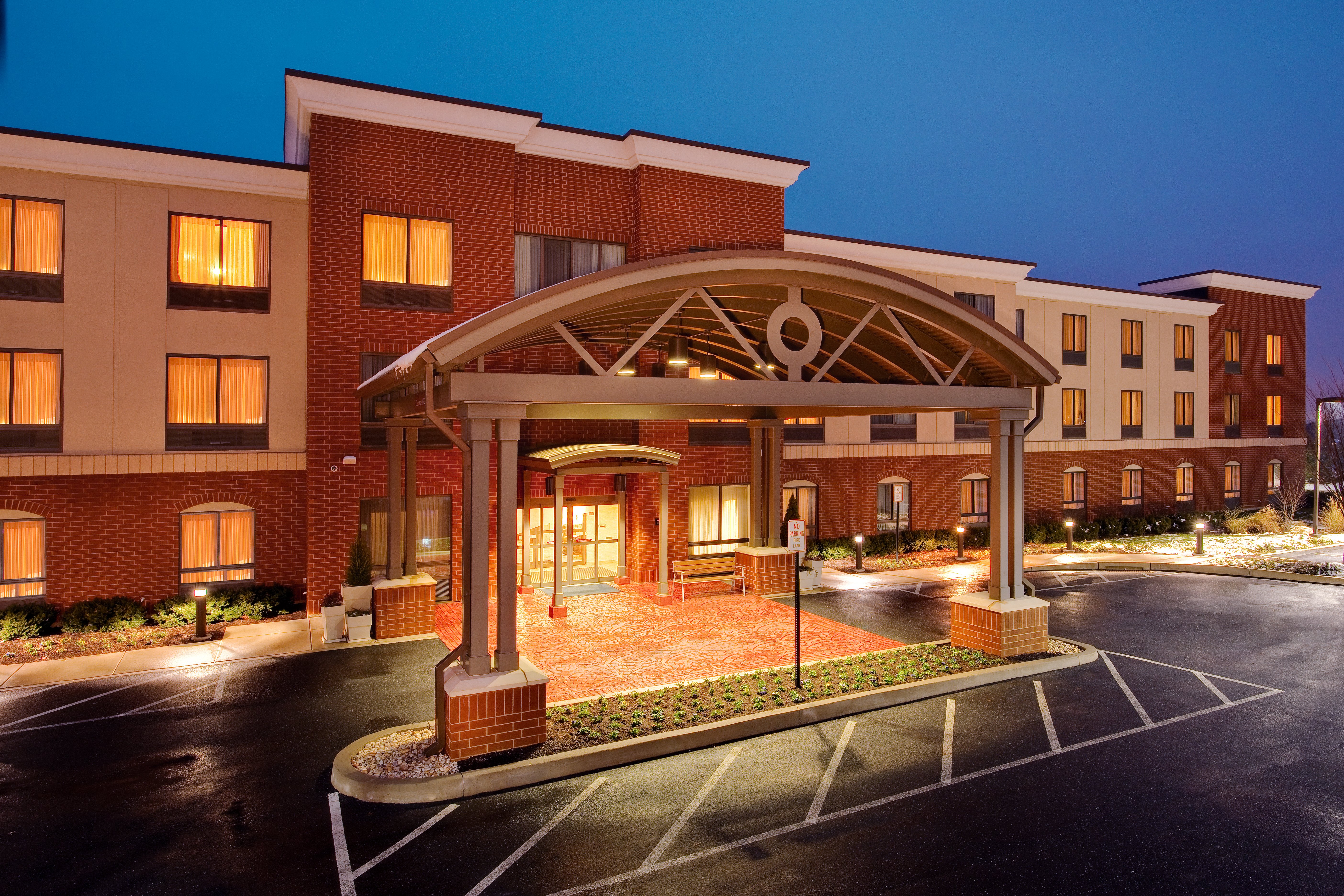 Holiday Inn Express Bethlehem Airport Allentown Area 8/80
