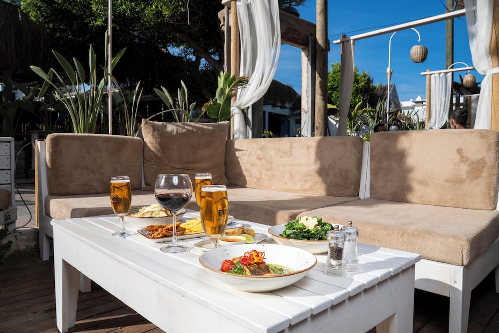 Kefi Beach And Suites 32/50