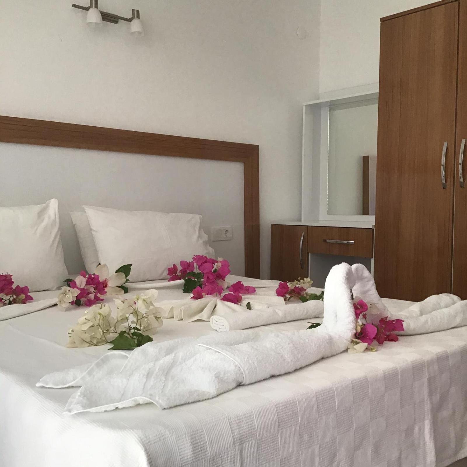 Altunakar 1 Hotel 14/50