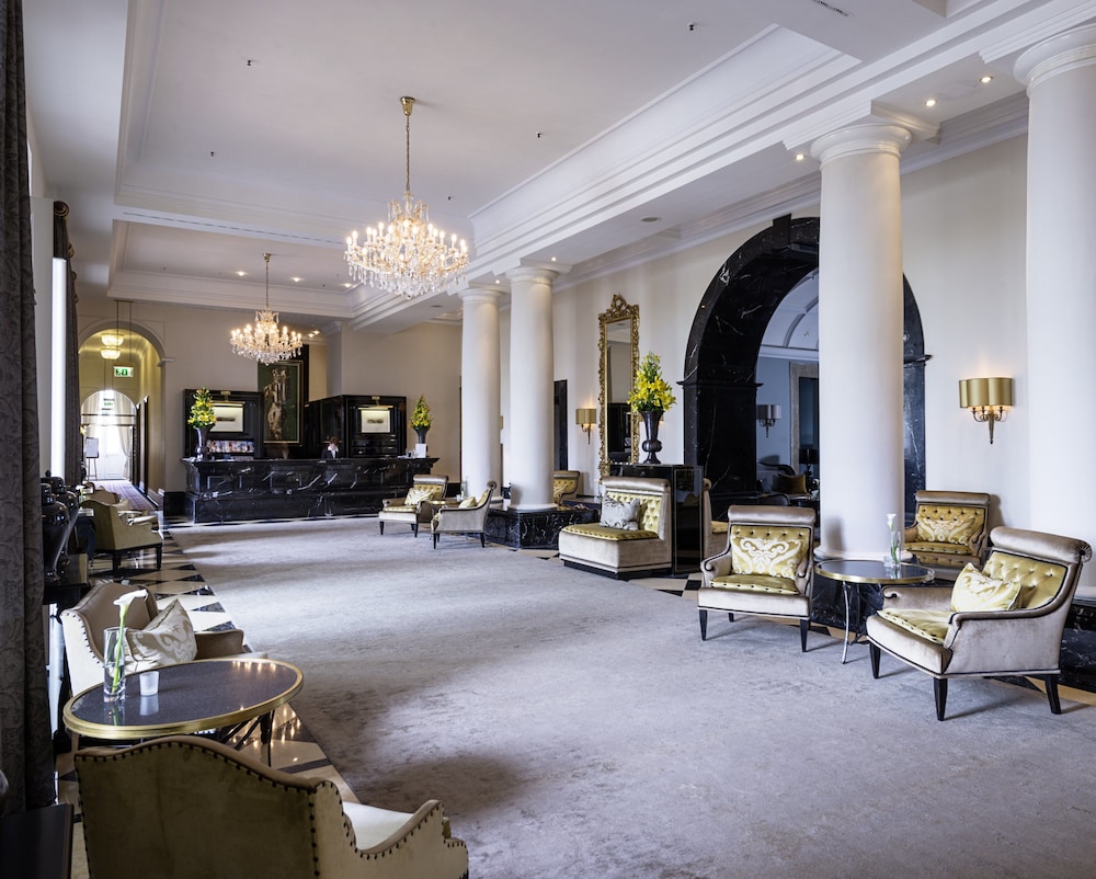 Althoff Grandhotel Schloss Bensberg 32/70