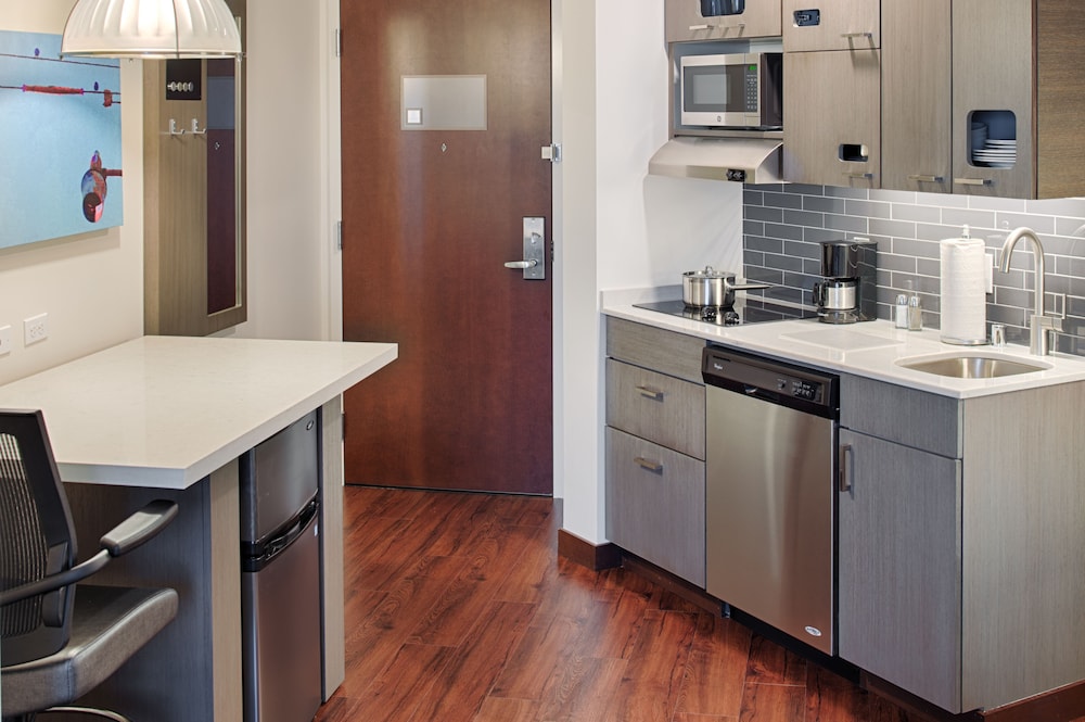 Hyatt House Seattle Downtown 48/74