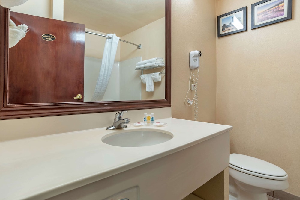Comfort Suites Jacksonville Airport 12/30