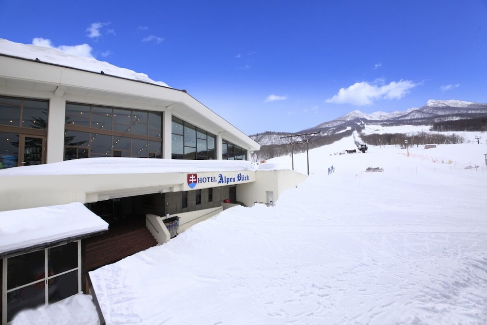 Hotel Alpen Blick 34/39