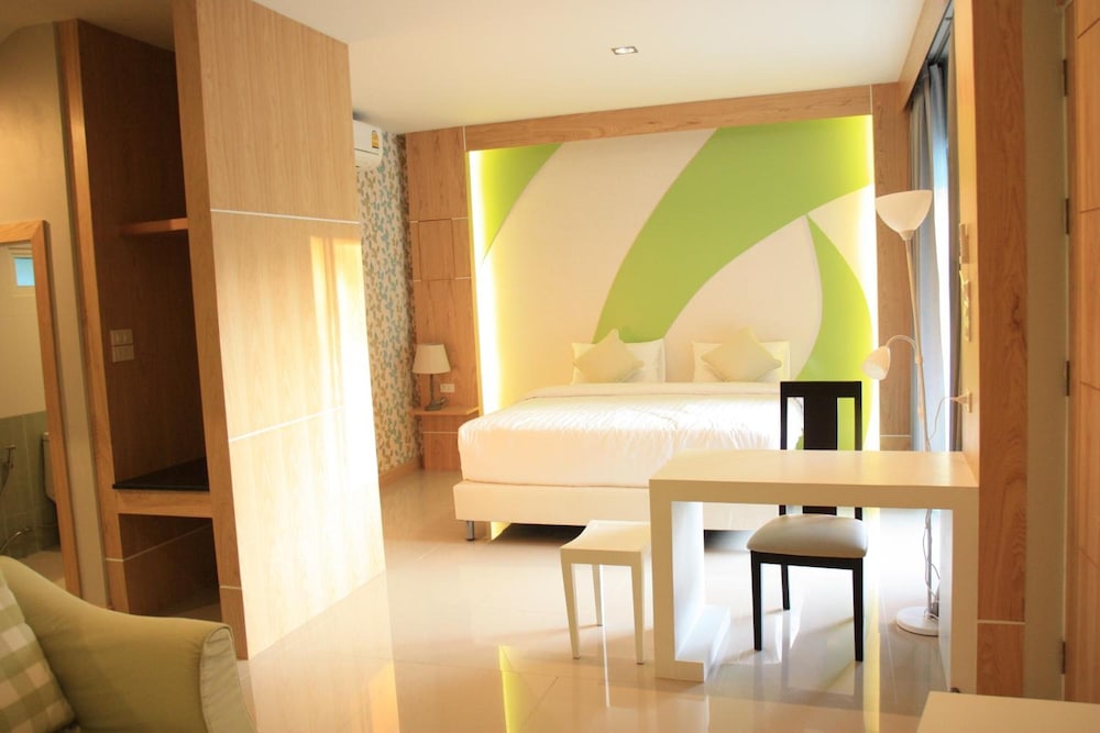 HOMEY DORMY CHIANGRAI 42/43