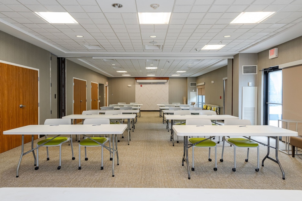 Springhill Suites Dayton South Miamisburg 44/51