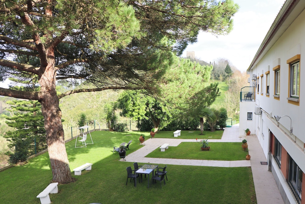 HOTEL LOURO 66/69